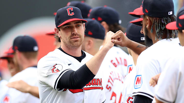 Chicago White Sox v Cleveland Guardians