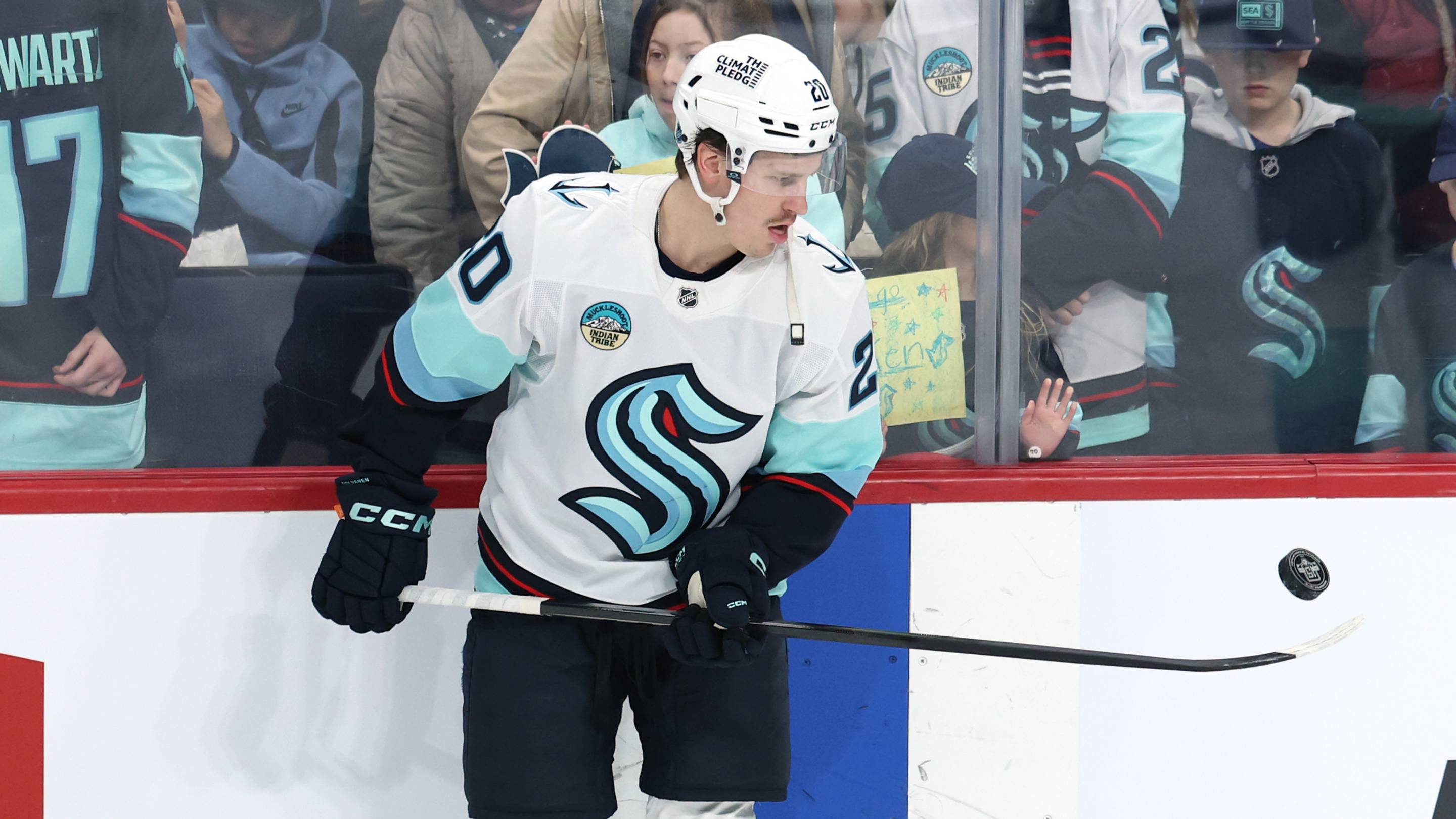 Pros and Cons of NY Rangers Signing Eeli Tolvanen