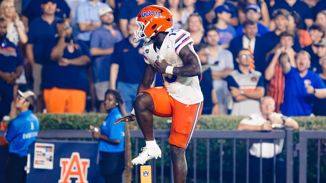 Jadan Baugh hits a Heisman pose after a touchdown in Florida's win over Auburn.