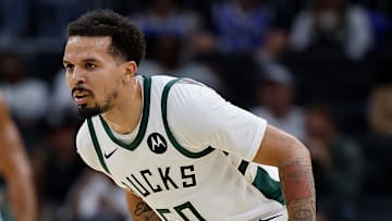 Detroit Pistons v Milwaukee Bucks