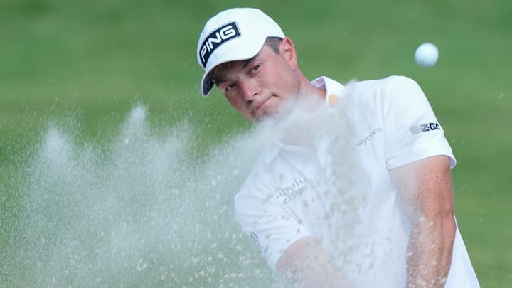 Viktor Hovland suffered a left toe fracture during the holidays. 