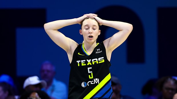 Bueckers' accomplishments get brutal stain due to ESPN's lack of coverag