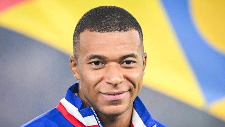 Photo de Jonathan Ikoné  & son ami Kylian Mbappe