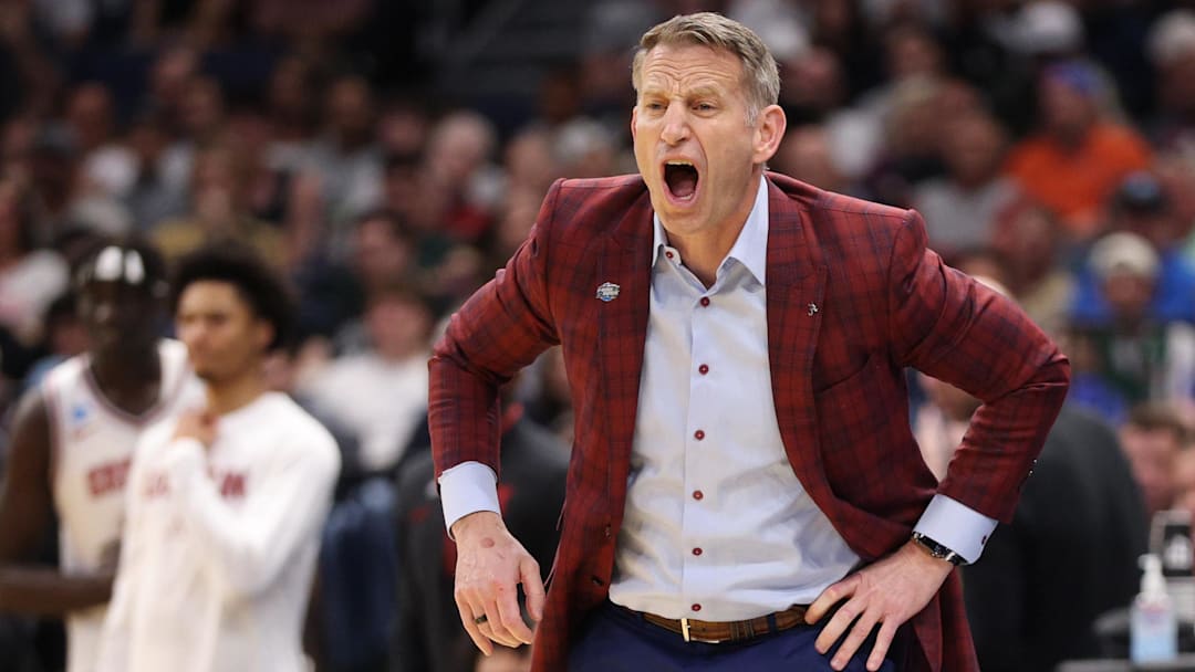 Mar 20, 2026; Tampa, FL, USA; Alabama Crimson Tide head coach Nate Oats in the second half against the Hofstra Pride during a first round game of the men's 2026 NCAA Tournament at Benchmark International Arena. Mandatory Credit: Nathan Ray Seebeck-Imagn Images