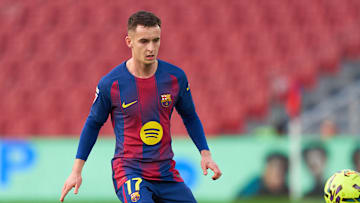 Marc Casado est beaucoup sur le banc cette année. Marc Casado est beaucoup sur le banc cette année.