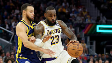 Los Angeles Lakers v Golden State Warriors