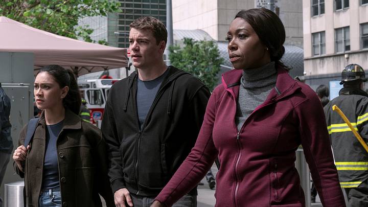 The Night Agent. (L to R) Luciane Buchanan as Rose Larkin, Gabriel Basso as Peter Sutherland, Amanda Warren as Catherine in episode 210 of The Night Agent