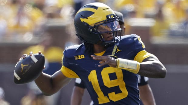 Michigan Wolverines quarterback Bryce Underwood