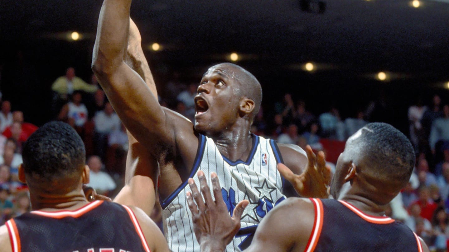 Shaquille O’Neal Scored First NBA Basket Against Miami Heat