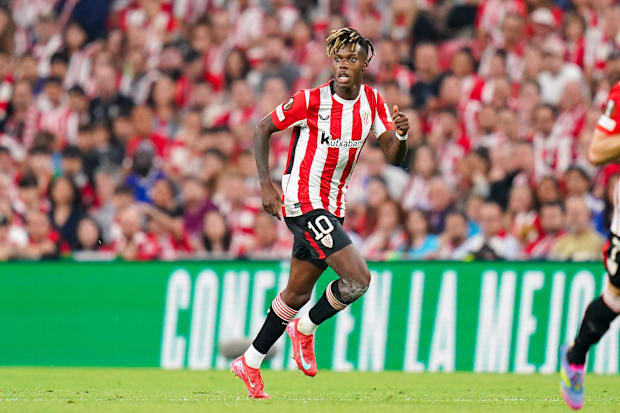 Nico Williams running down the wing.