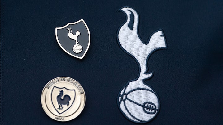 Spurs badges