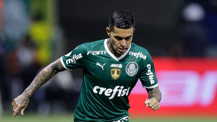 No futebol das 5 substituições, Dudu é quem mais é trocado no Brasileirão