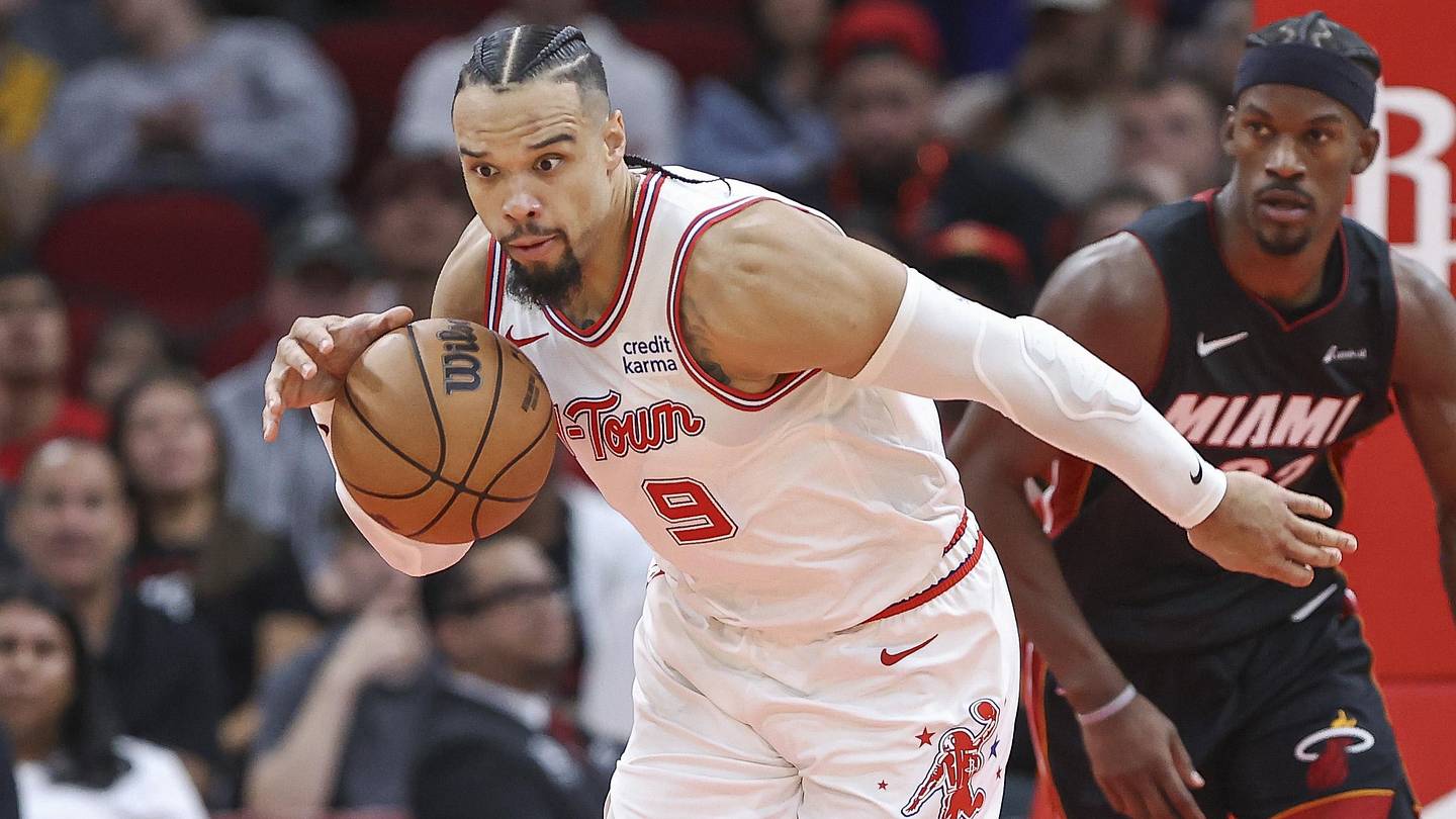 Should The Houston Rockets Consolidate Roster, Lean Towards Youth? - Vimarsana News