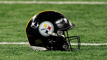 Steelers helmet