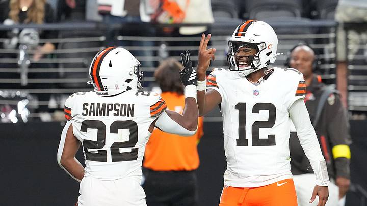 Cleveland Browns quarterback Shedeur Sanders with running back Dylan Sampson