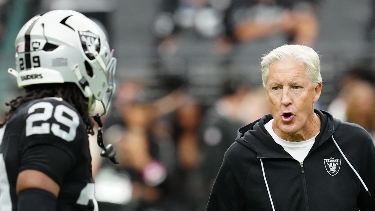 Which Raiders' Rookie is Quickly Becoming a First Down Machine