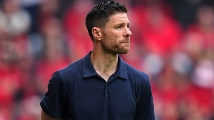 Xabi Alonso aurait validé le profil visé par le Real Madrid. Xabi Alonso aurait validé le profil visé par le Real Madrid.