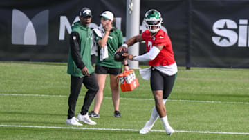 Jul 23, 2025; Florham Park, NY, USA; New York Jets quarterback Justin Fields (7) participates in a drill during training camp at Atlantic Health Jets Training Center. Mandatory Credit: John Jones-Imagn Images