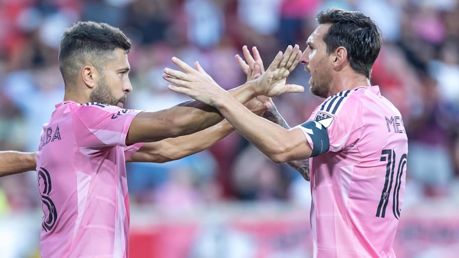 Jordi Alba, Lionel Messi