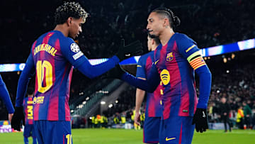 Raphinha soma 18 participações em gols em 22 jogos na temporada 2025/26