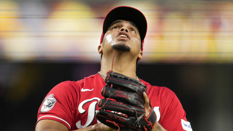 Cincinnati Reds pitcher Fernando Cruz