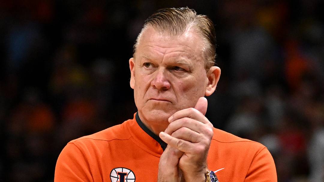 Mar 28, 2026; Houston, TX, USA; Illinois Fighting Illini head coach Brad Underwood reacts in the first half against the Iowa Hawkeyes during an Elite Eight game of the South Regional of the men's 2026 NCAA Tournament at Toyota Center. Mandatory Credit: Maria Lysaker-Imagn Images Mar 28, 2026; Houston, TX, USA; Illinois Fighting Illini head coach Brad Underwood reacts in the first half against the Iowa Hawkeyes during an Elite Eight game of the South Regional of the men's 2026 NCAA Tournament at Toyota Center. Mandatory Credit: Maria Lysaker-Imagn Images