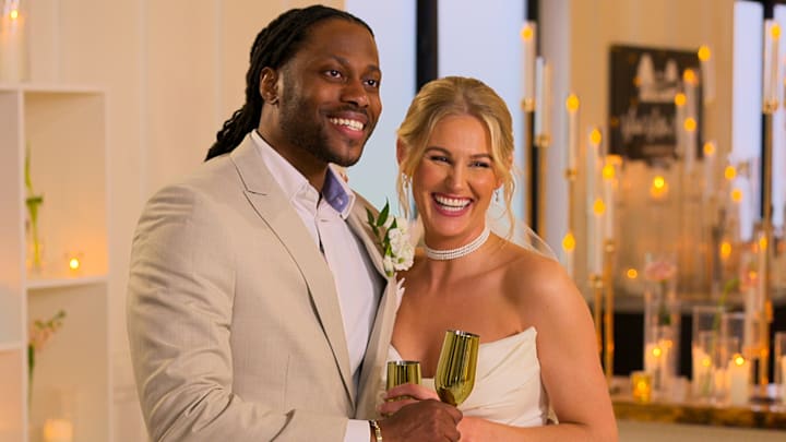 (L to R) Dr Vic St John and Christine Hamilton in episode 1012 of Love is Blind