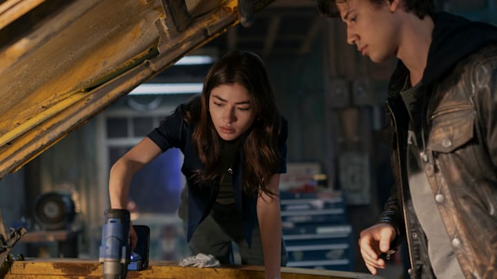 Caitlyn (Melissa Collazo) and Curtis (Uriah Shelton) in MOTORHEADS Photo Credit: Sabrina Lantos/Prime Video © Amazon Content Service LLC