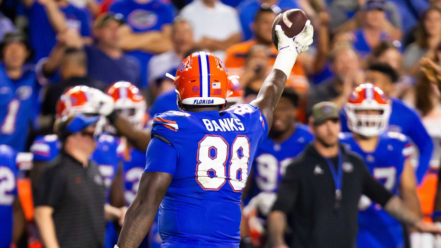 Banks Provides Key Reasons for Returning to Gators for One More Year thumbnail
