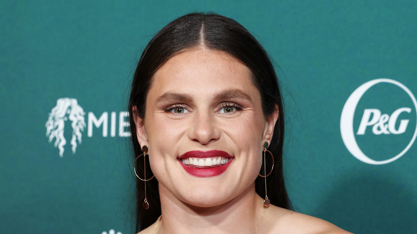 Trainer Reveals Ilona Maher’s ‘Dancing with the Stars’ Workout Routine