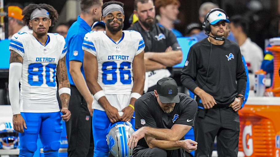 Detroit Lions head coach Dan Campbell reacts on the field after an injury to safety Morice Norris (26) | Dale Zanine-Imagn Images
