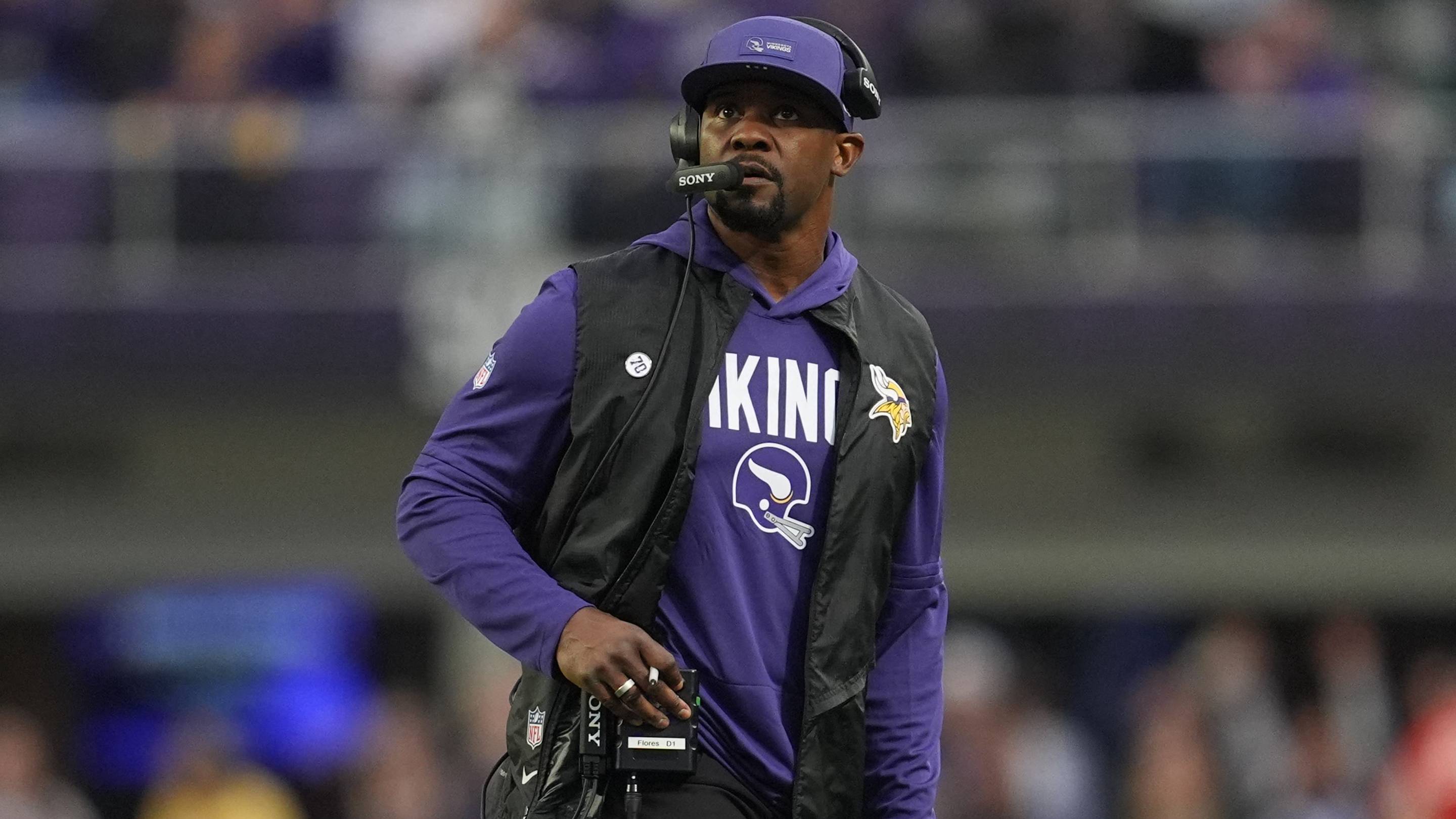 Vikings DC Brian Flores' Gamble Hit the Jackpot Against the Bears in Week 2