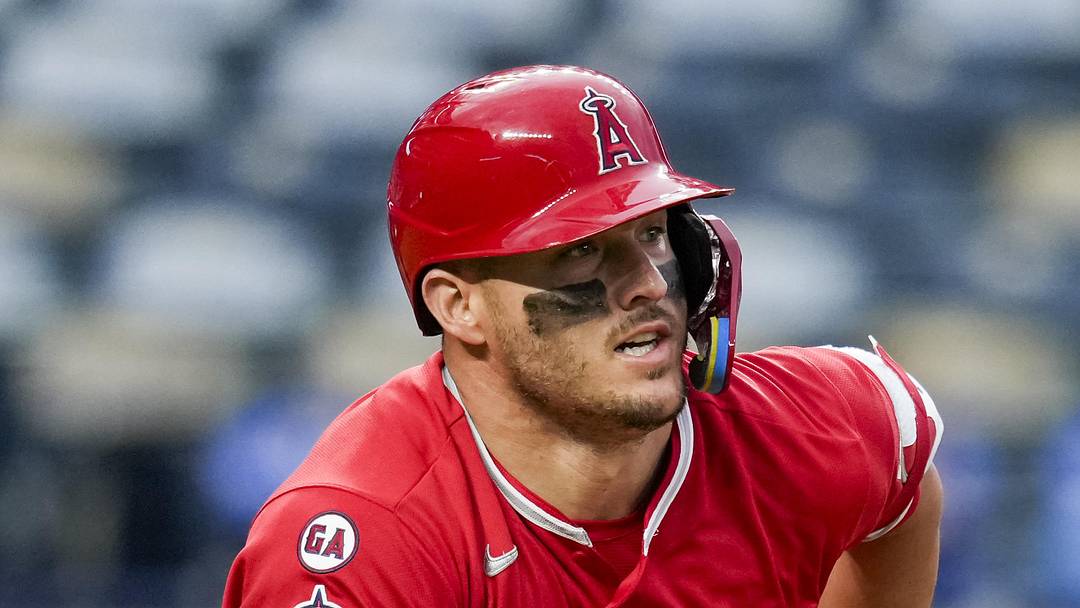 Apr 26, 2026; Kansas City, Missouri, USA; Los Angeles Angels right fielder Mike Trout (27) runs toward first base during the fourth inning against the Kansas City Royals at Kauffman Stadium. Mandatory Credit: Jay Biggerstaff-Imagn Images