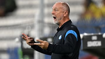 Time de Mano Menezes tem muita dificuldade para vencer jogos