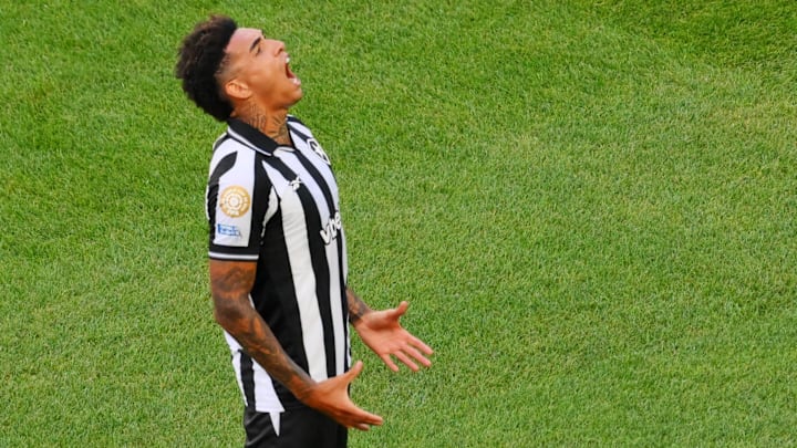 Único brasileiro que balançou a rede mais de uma vez foi Igor Jesus, do Botafogo Único brasileiro que balançou a rede mais de uma vez foi Igor Jesus, do Botafogo