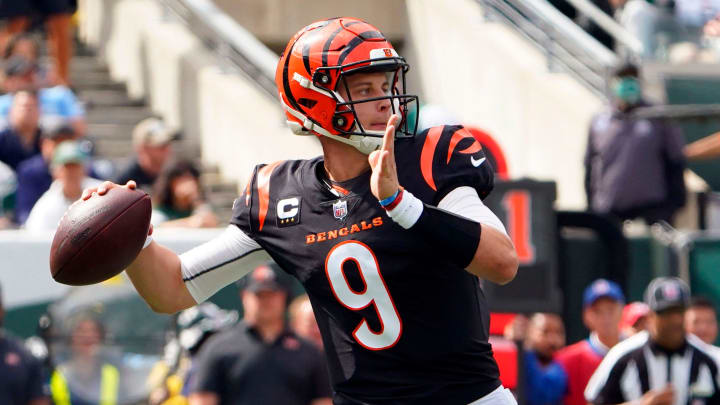 Cincinnati Bengals quarterback Joe Burrow (9) throws against the New York Jets in the first half at MetLife Stadium on Sunday, Sept. 25, 2022.

Nfl Jets Vs Cincinnati Bengals Bengals At Jets