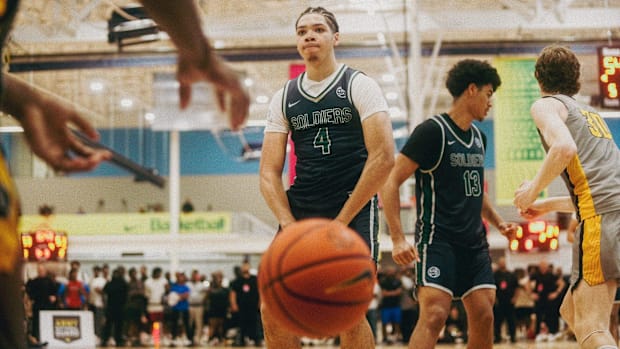 Oregon Ducks Basketball Tyron Stokes Top Ranked Recruit Class of 2026 Dana Altman USC Trojans Kentucky Wildcats Kansas Visit 