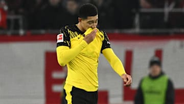 Jobe Bellingham sah gegen Freiburg Rot Jobe Bellingham sah gegen Freiburg Rot