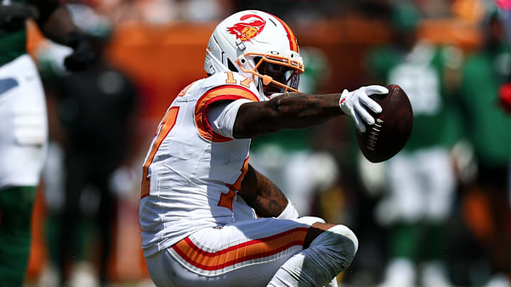 Tampa Bay Buccaneers WR Sterling Shepard has fans of his previous team upset they didn't get this version of him.