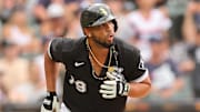José Abreu podría ser una opción interesante para los Medias Rojas 