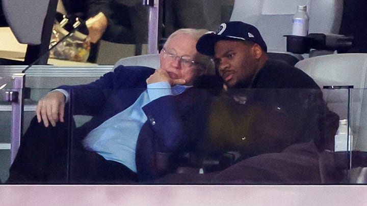 Jerry Jones, Micah Parsons, Dallas Cowboys