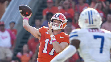 Oct 18, 2025; Clemson, South Carolina, USA; Clemson Tigers quarterback Christopher Vizzina (17) passes against the Southern Methodist Mustangs during the second quarter at Memorial Stadium. Mandatory Credit: Ken Ruinard-GREENVILLE NEWS-USA TODAY Network via Imagn Images