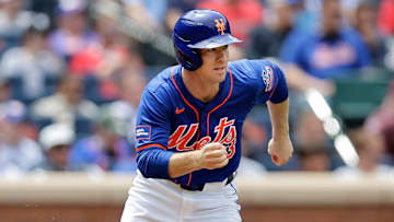 Philadelphia Phillies v New York Mets