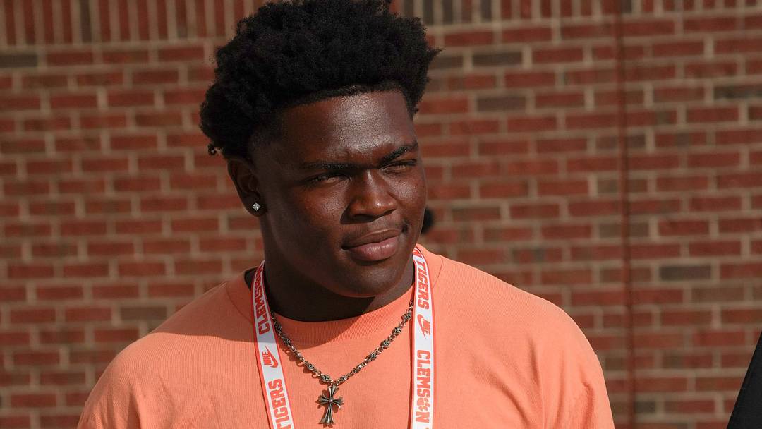 Kaden Henderson of Jesuit High in Florida during a Clemson football recruiting visit before kickoff with LSU at Memorial Stadium in Clemson, S.C. Saturday, August 30, 2025. Kaden Henderson of Jesuit High in Florida during a Clemson football recruiting visit before kickoff with LSU at Memorial Stadium in Clemson, S.C. Saturday, August 30, 2025.