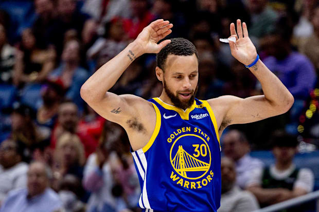 Golden State Warriors guard Stephen Curry (30)