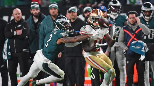 San Francisco 49ers wide receiver Brandon Aiyuk (11) catches a pass against Philadelphia Eagles cornerback Darius Slay