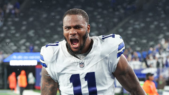 Dallas Cowboys linebacker Micah Parsons celebrates after a game against the New York Giants at MetLife Stadium. 