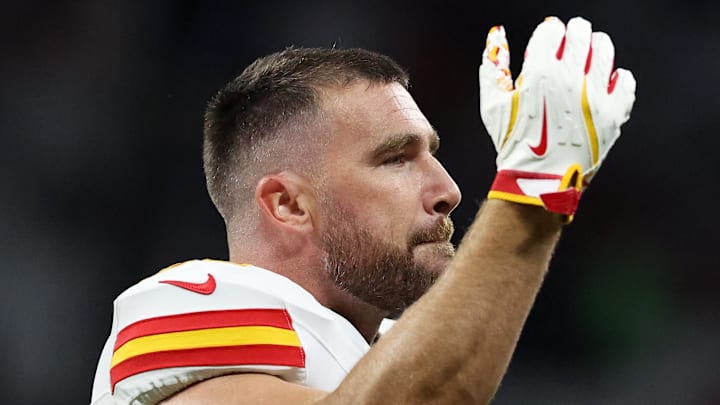 Sep. 5, 2025; Sao Paulo, Brazil; Kansas City Chiefs tight end Travis Kelce (87) before the NFL opener vs. the Los Angeles Chargers at Corinthians Arena. Sep. 5, 2025; Sao Paulo, Brazil; Kansas City Chiefs tight end Travis Kelce (87) before the NFL opener vs. the Los Angeles Chargers at Corinthians Arena.