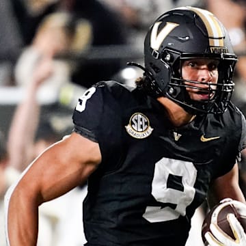 Vanderbilt tight end Eli Stowers (9) runs in a touchdown against Ball State during the second quarter at FirstBank Stadium in Nashville, Tenn., Saturday, Oct. 19, 2024.