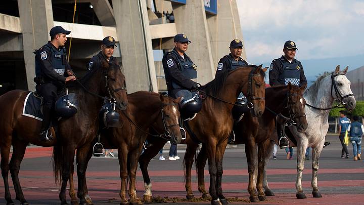 Fan ID y filtros de seguridad fallaron en el Clásico Nacional Fan ID y filtros de seguridad fallaron en el Clásico Nacional